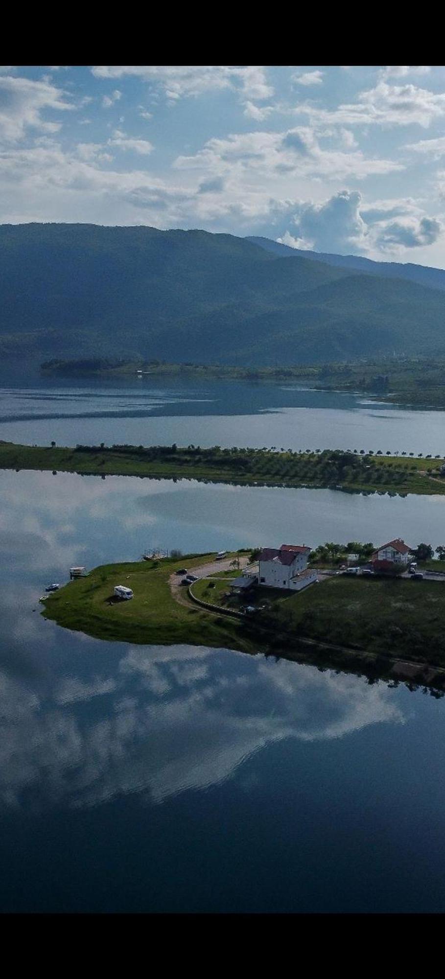 Vikendica Bosnjak Prozor المظهر الخارجي الصورة
